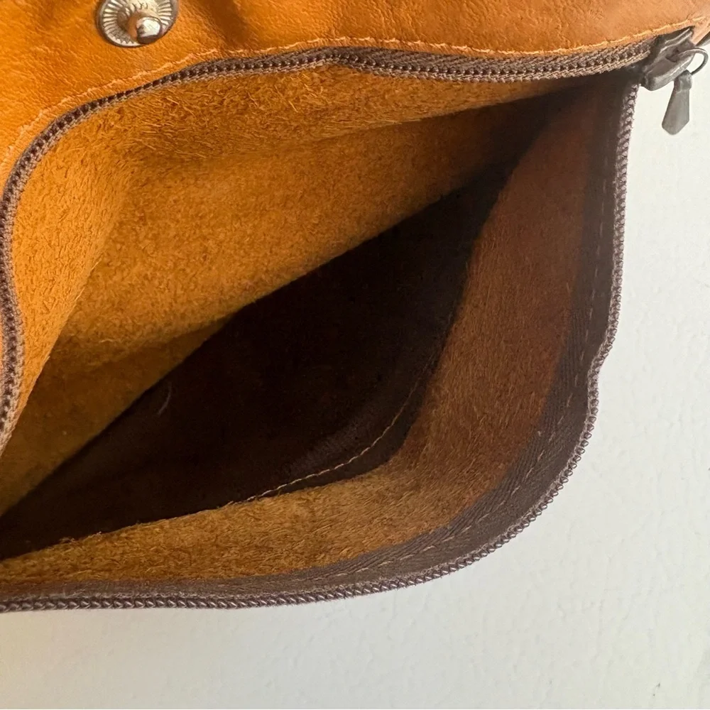 Mundi Clutch Wallet Nappa Cowhide Brazil Tan Brown Leather Womens Tan Stained